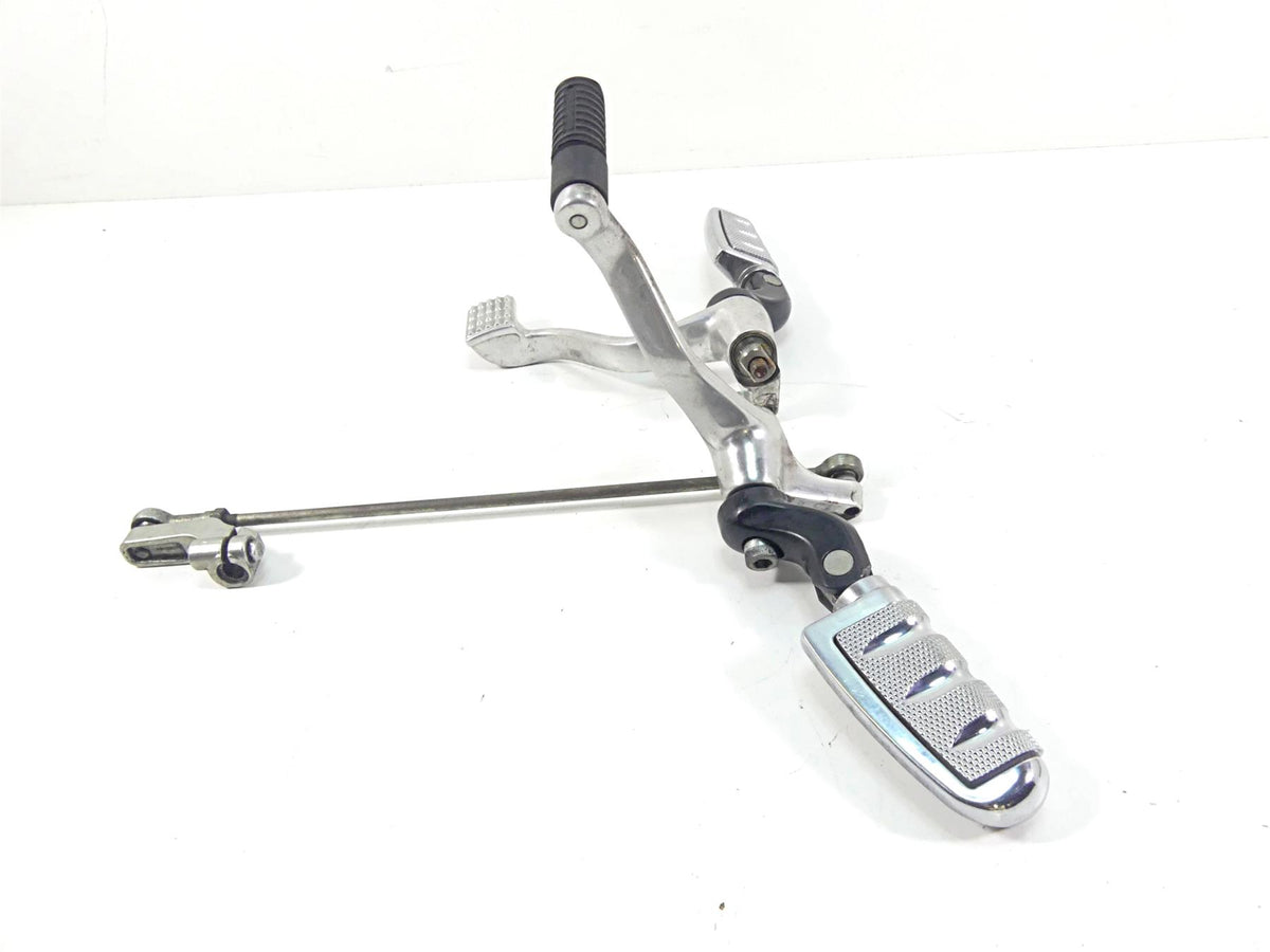 2013 Harley VRSCF Muscle Vrod Left Right Footpeg Foot Peg Rest Set 54046-12 {{ shop.shopifyCountryName }} - Mototech271