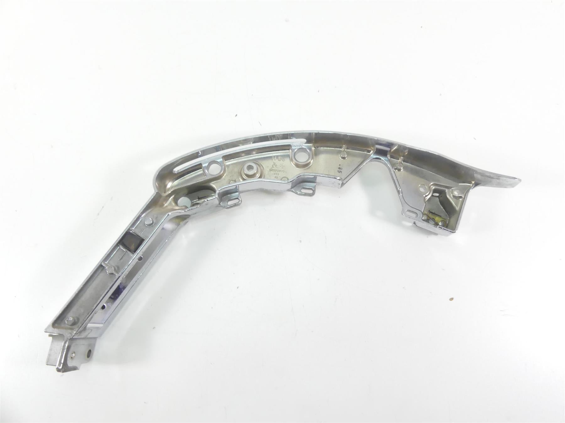 2014 Harley Touring FLHTK Electra Glide Left Saddlebag Chrome Mount 90200503 {{ shop.shopifyCountryName }} - Mototech271
