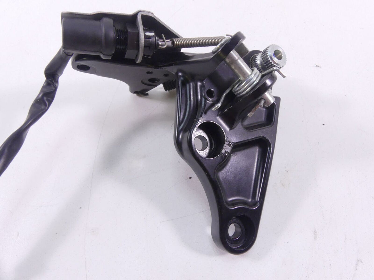 2019 Yamaha VMX17 V-Max 1700 Right Side Footpeg Brake Pedal Mount 2S3-27443-10-0 {{ shop.shopifyCountryName }} - Mototech271