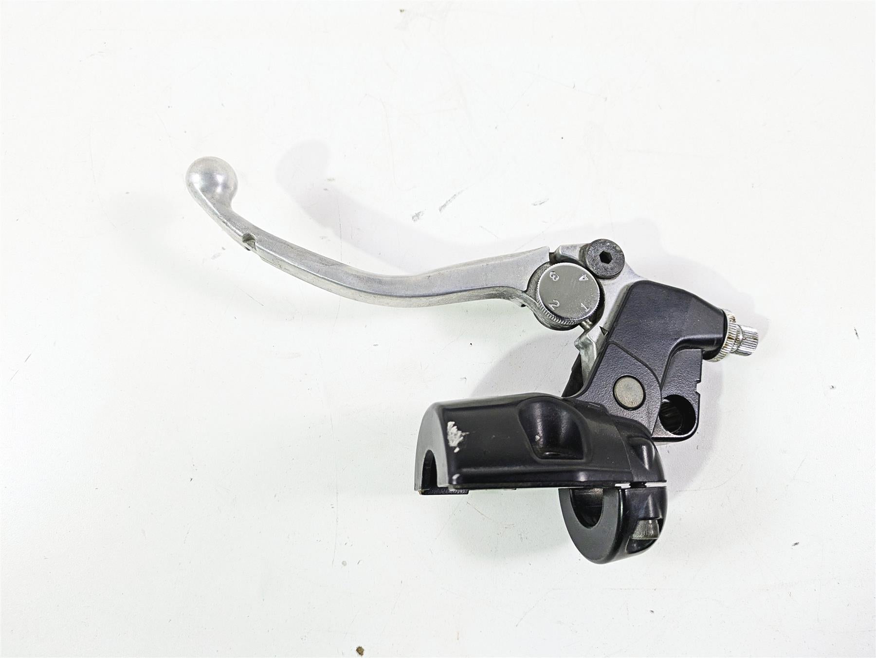 2006 Triumph Rocket 3 Clutch Perch Mount & Lever Small Rash T2043040 {{ shop.shopifyCountryName }} - Mototech271