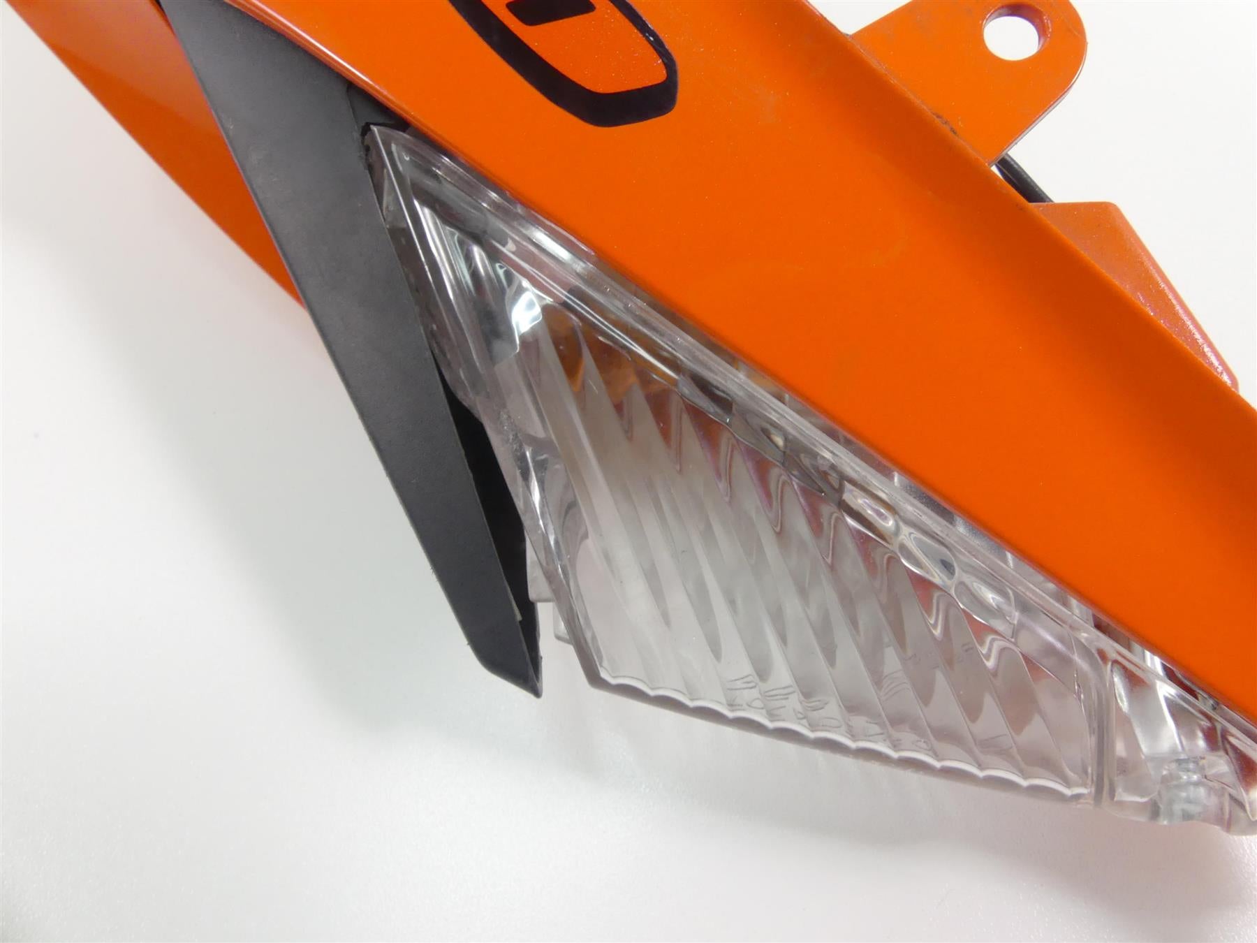 2022 Suzuki GSXR750 Rear Tail Fairing Turn Signal Set -Read 47100-15J10-QRE {{ shop.shopifyCountryName }} - Mototech271