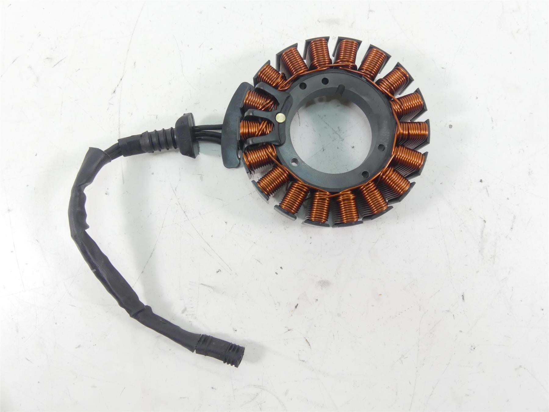 2021 Harley Softail FXBBS Street Bob Stator Alternator Generator 29900042A {{ shop.shopifyCountryName }} - Mototech271