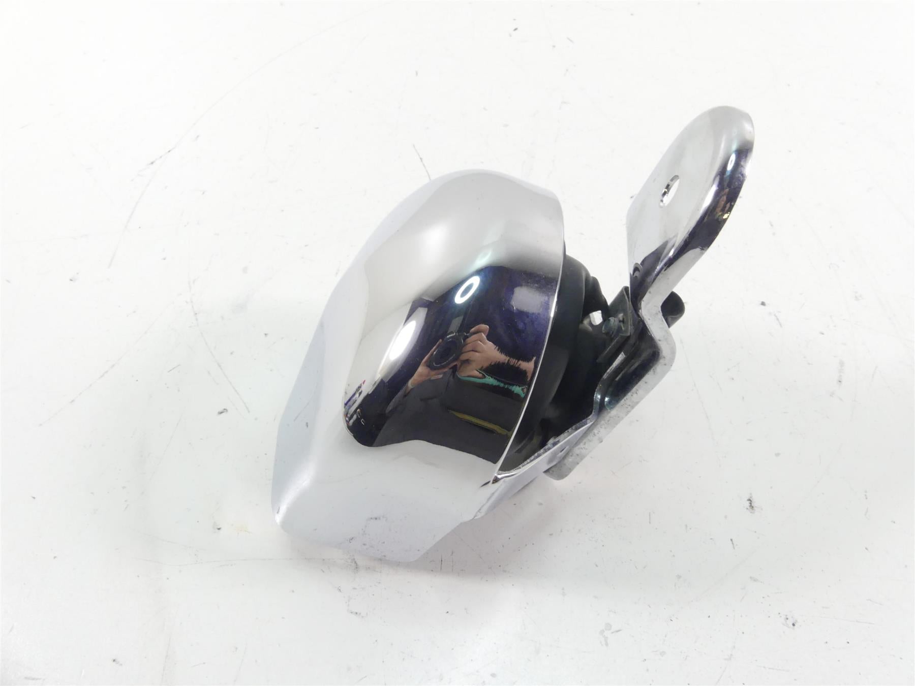 2010 Harley FXDWG Dyna Wide Glide Horn With Chrome Cover 61300478A {{ shop.shopifyCountryName }} - Mototech271