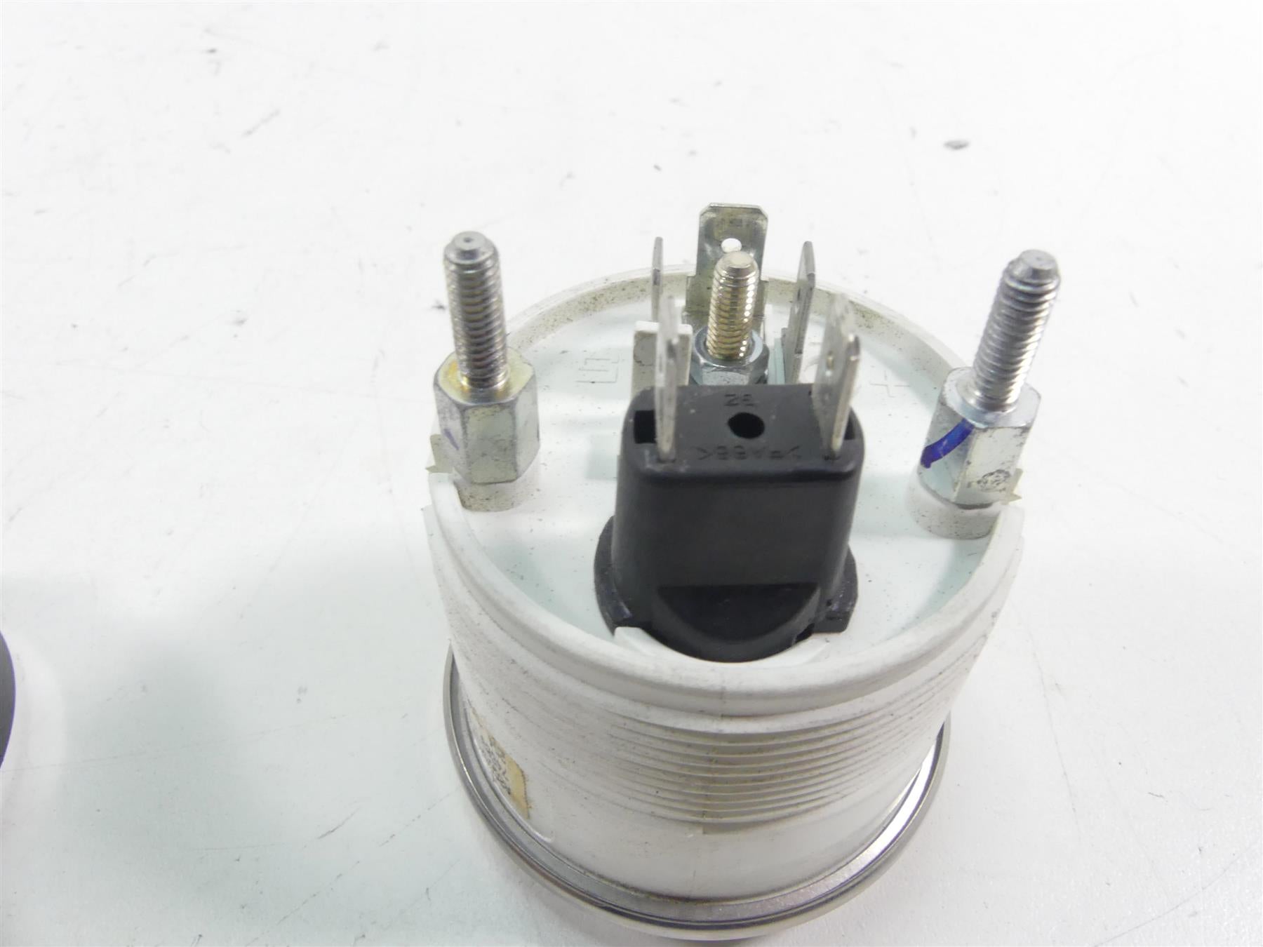 2012 Harley Touring FLHTK Electra Glide Fuel Level Gauge Instrument 74688-10 {{ shop.shopifyCountryName }} - Mototech271