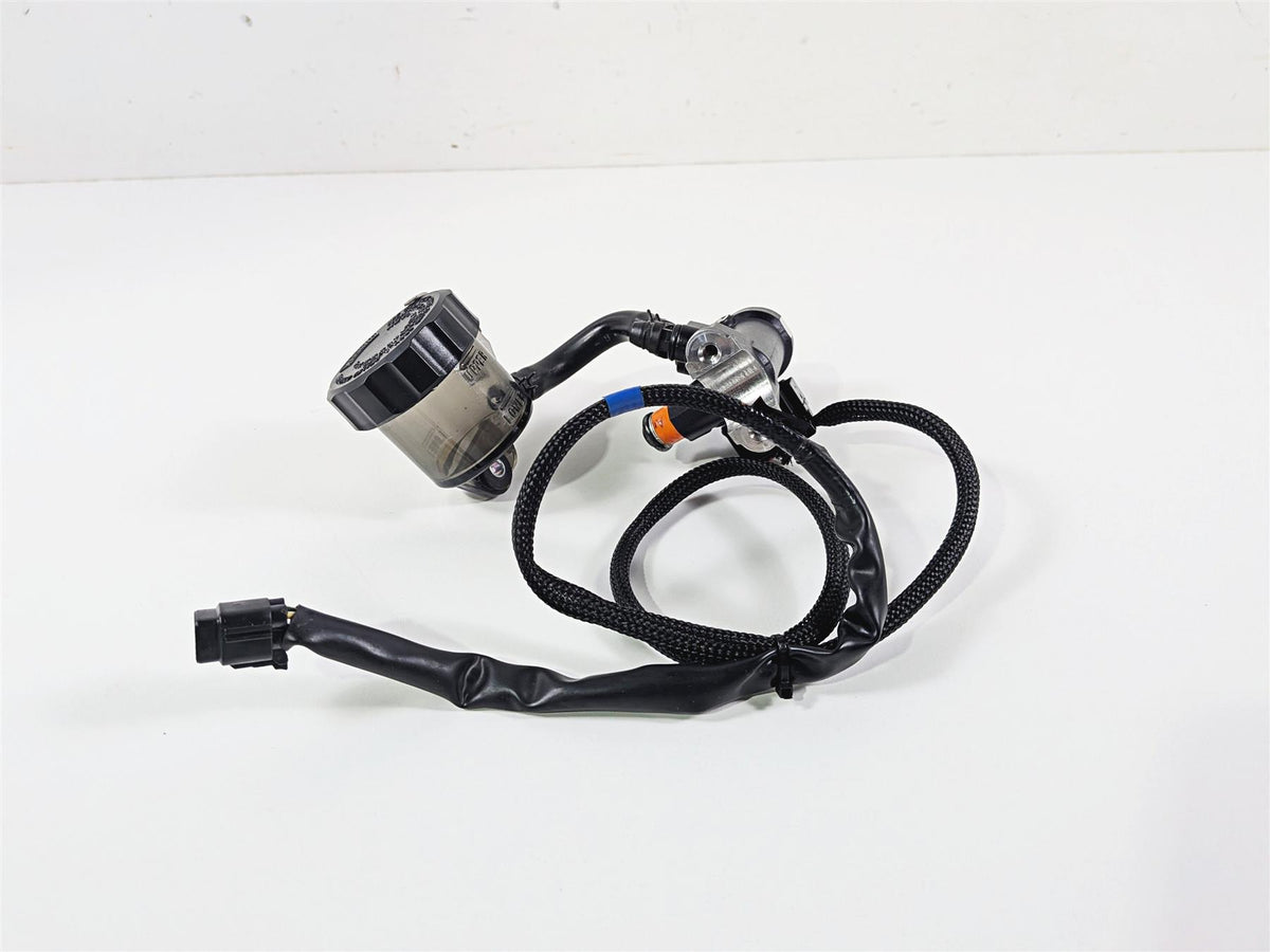 2023 Yamaha MT10 MTN1000 Front Radial Brake Pump Brembo B5Y-2583T-01-00 {{ shop.shopifyCountryName }} - Mototech271