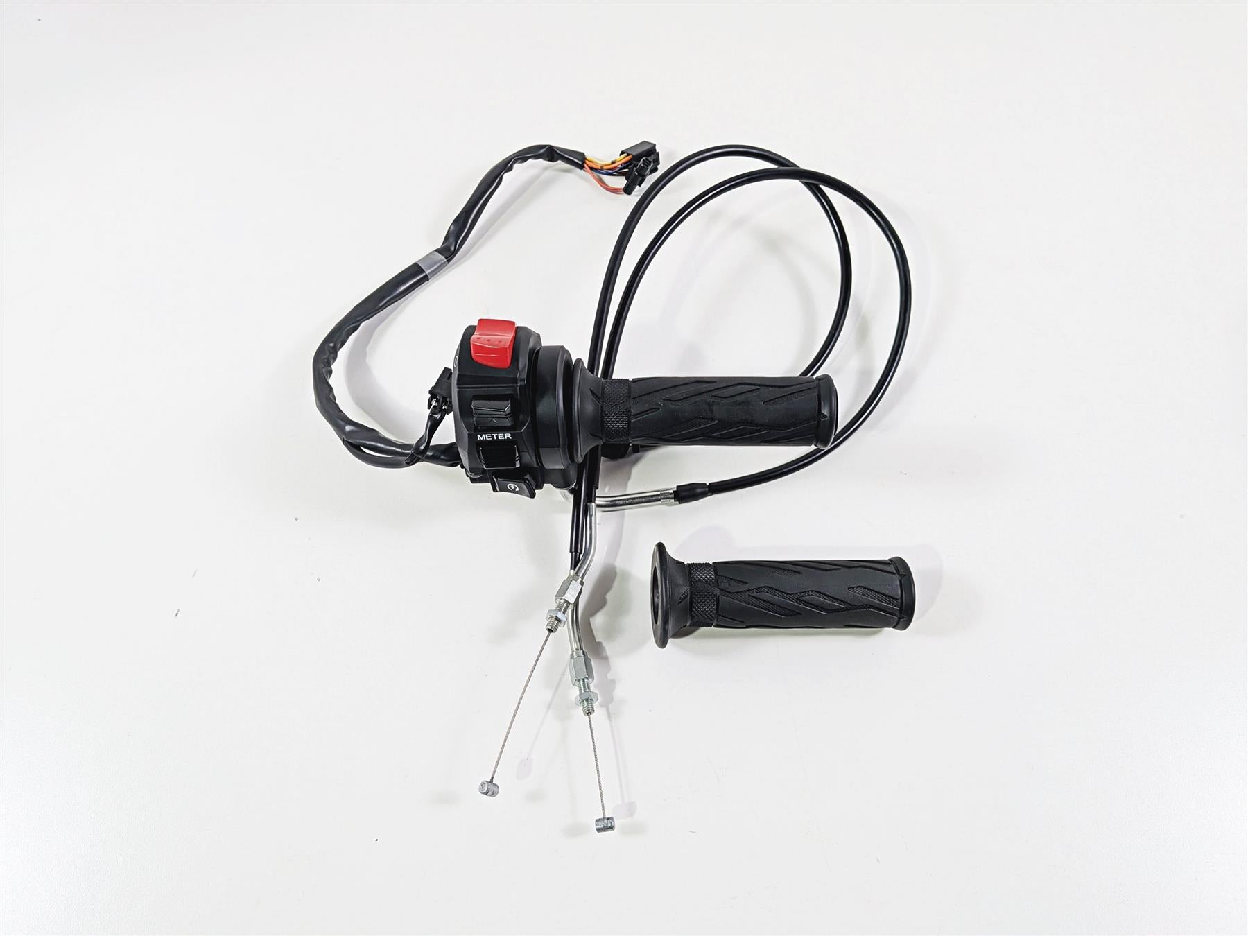 2024 Suzuki GSXR600 Right Hand Control Switch Throttle 37200-47H30 {{ shop.shopifyCountryName }} - Mototech271