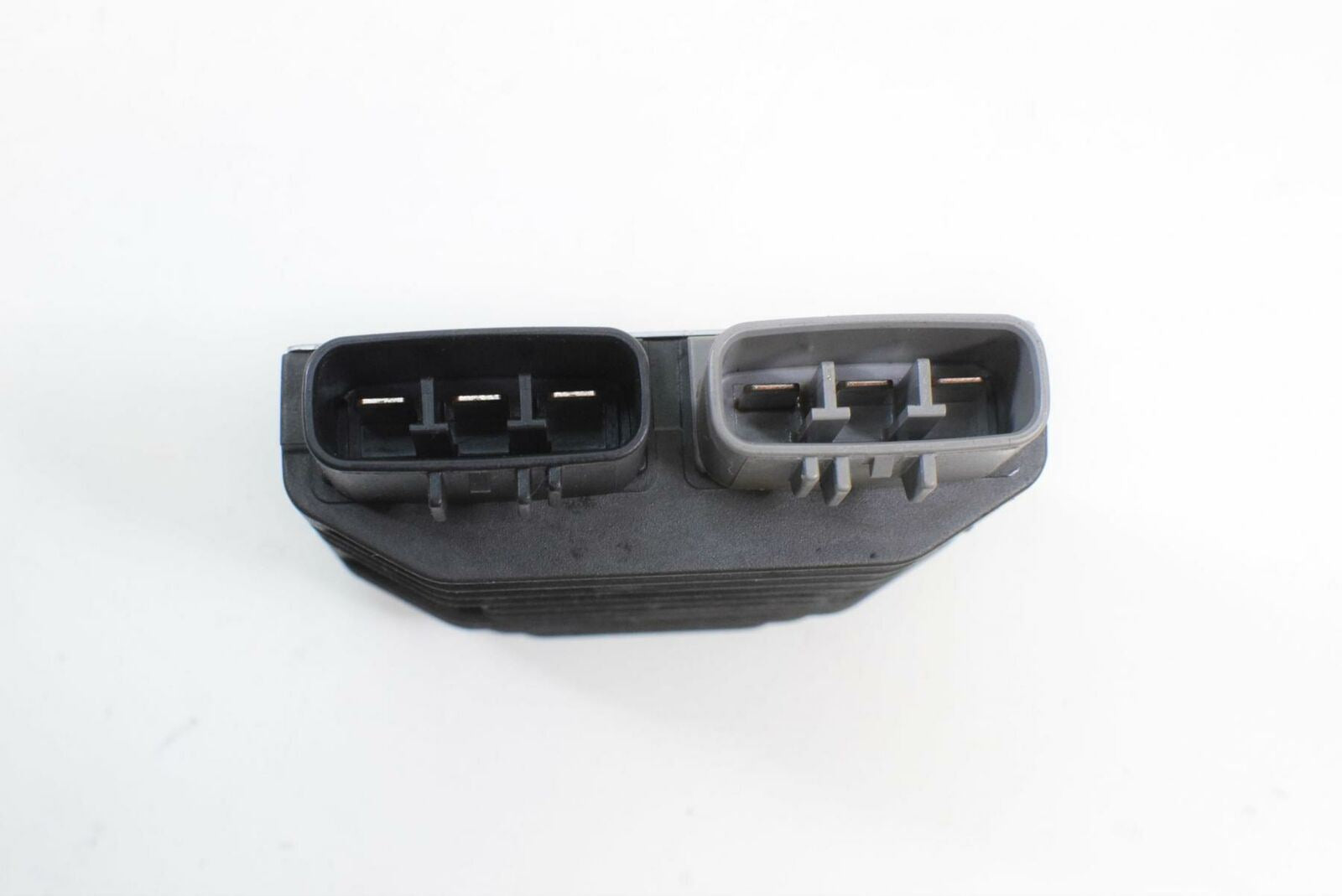 2015 Triumph Rocket III Touring ABS Rectifier Voltage Volts Regulator T1300470 {{ shop.shopifyCountryName }} - Mototech271