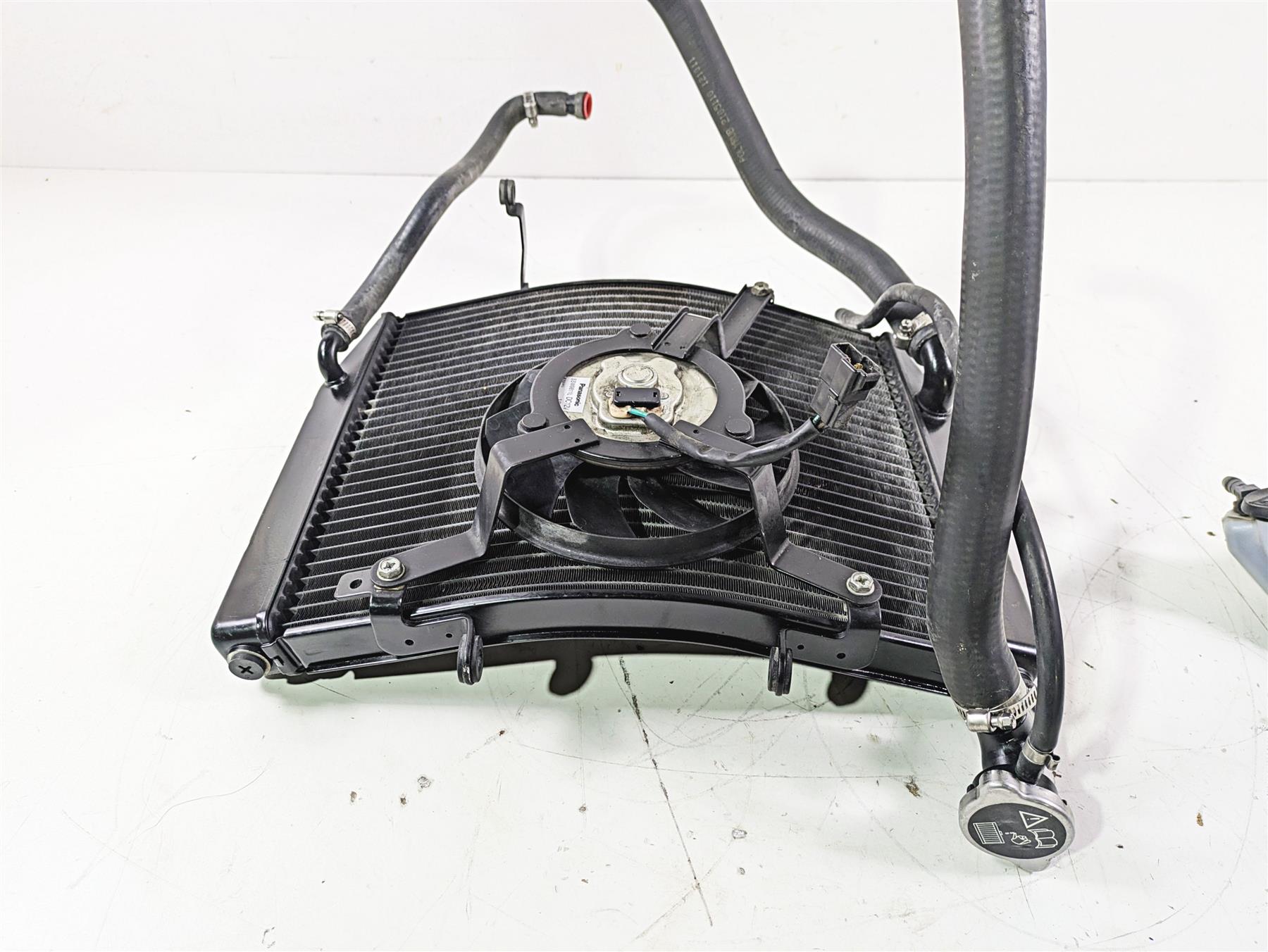 2012 Triumph Daytona 675 Radiator Fan Reservoir Hoses Set T2100072 {{ shop.shopifyCountryName }} - Mototech271