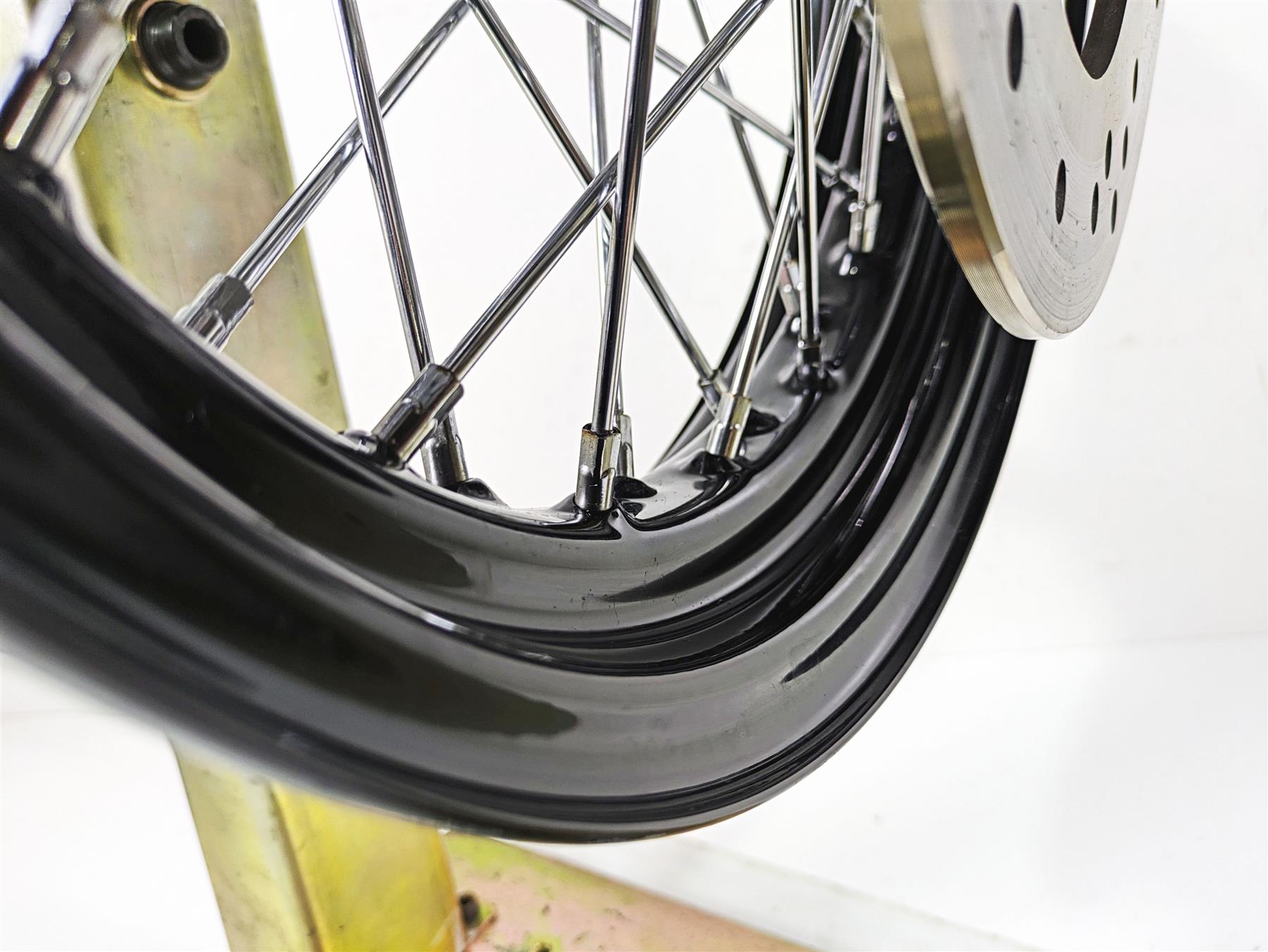 2019 Harley FLHCS Softail Heritage Straight 16x3 Rear Wheel Spoke Rim 40900488 {{ shop.shopifyCountryName }} - Mototech271