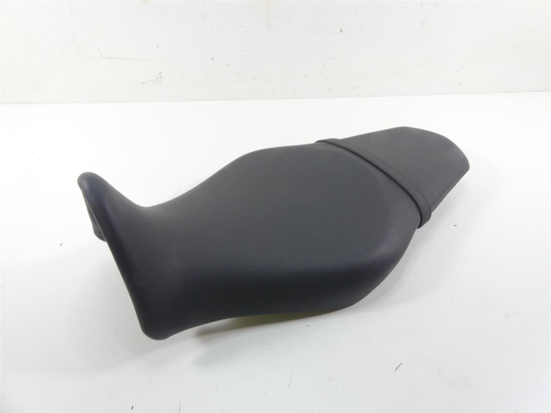 2022 Yamaha MT09 FZ09 Dual Double Driver Rider Seat Saddle B7N-24730-01-00 {{ shop.shopifyCountryName }} - Mototech271