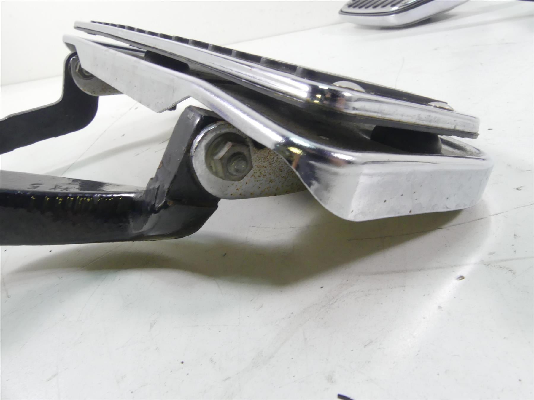 2002 Harley Touring FLHRCI Road King Chrome Floor Board Shifter Brake Pedal Set {{ shop.shopifyCountryName }} - Mototech271