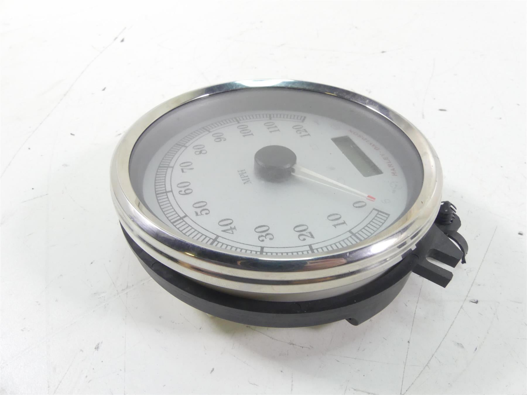 2009 Harley FXDF Dyna Fat Bob Speedometer Gauge Instrument 2K 67096-09 {{ shop.shopifyCountryName }} - Mototech271