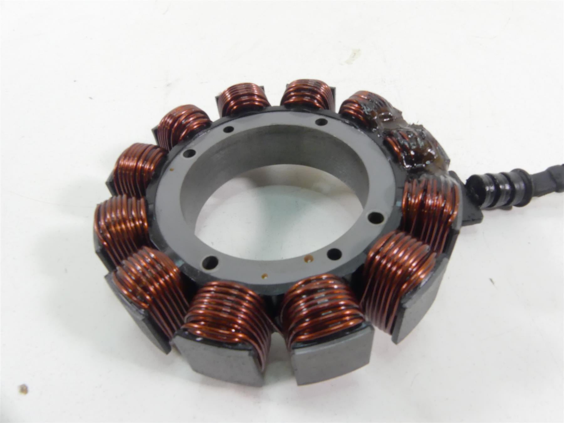 2004 Harley FLHTC SE CVO Electra Glide Stator Alternator Generator 29987-02 {{ shop.shopifyCountryName }} - Mototech271