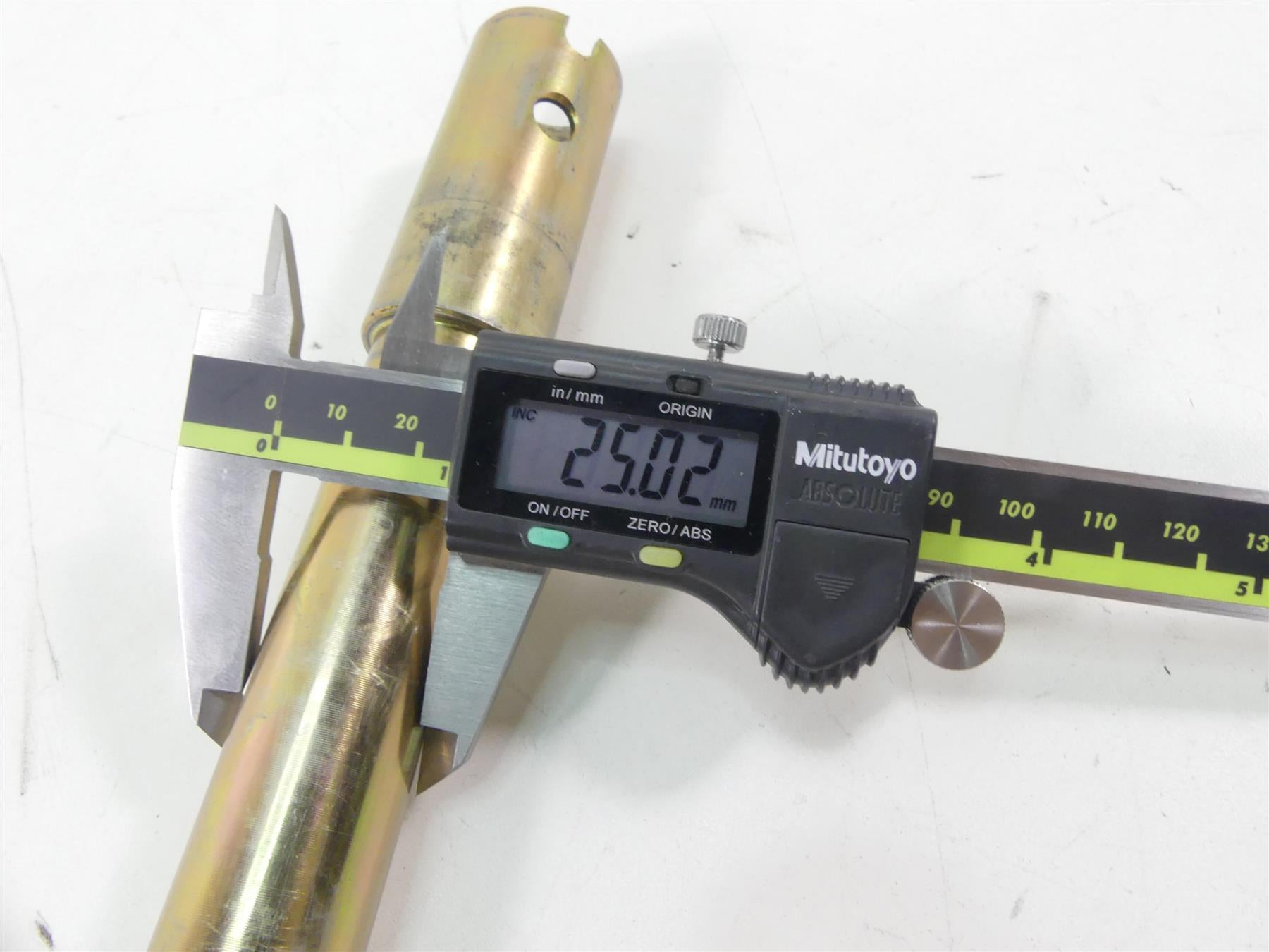 2009 Ducati Monster 1100 S Front 25mm Wheel Axle Spindle 81910431A {{ shop.shopifyCountryName }} - Mototech271