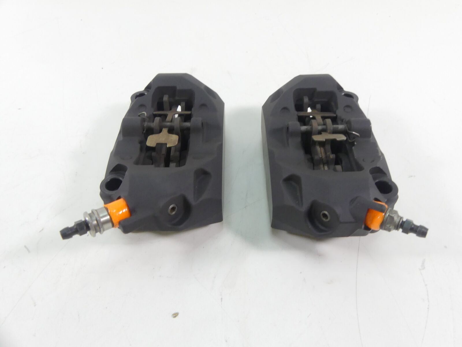 2018 BMW S1000XR K49 Front Brembo Brake Caliper Set 34118556205 34118556206 {{ shop.shopifyCountryName }} - Mototech271