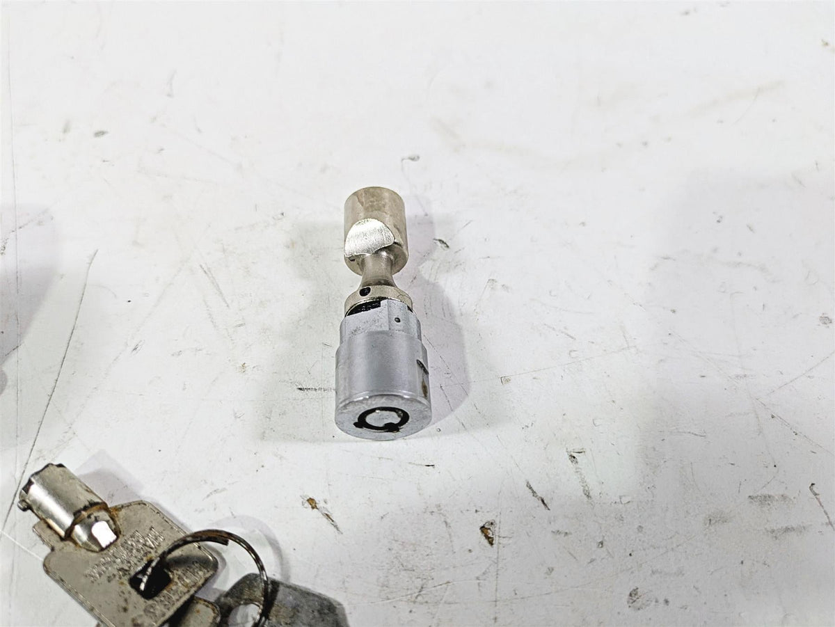 2003 Harley Softail FXSTDI Deuce 100th Ignition Switch Key Lock Set 71450-04 {{ shop.shopifyCountryName }} - Mototech271