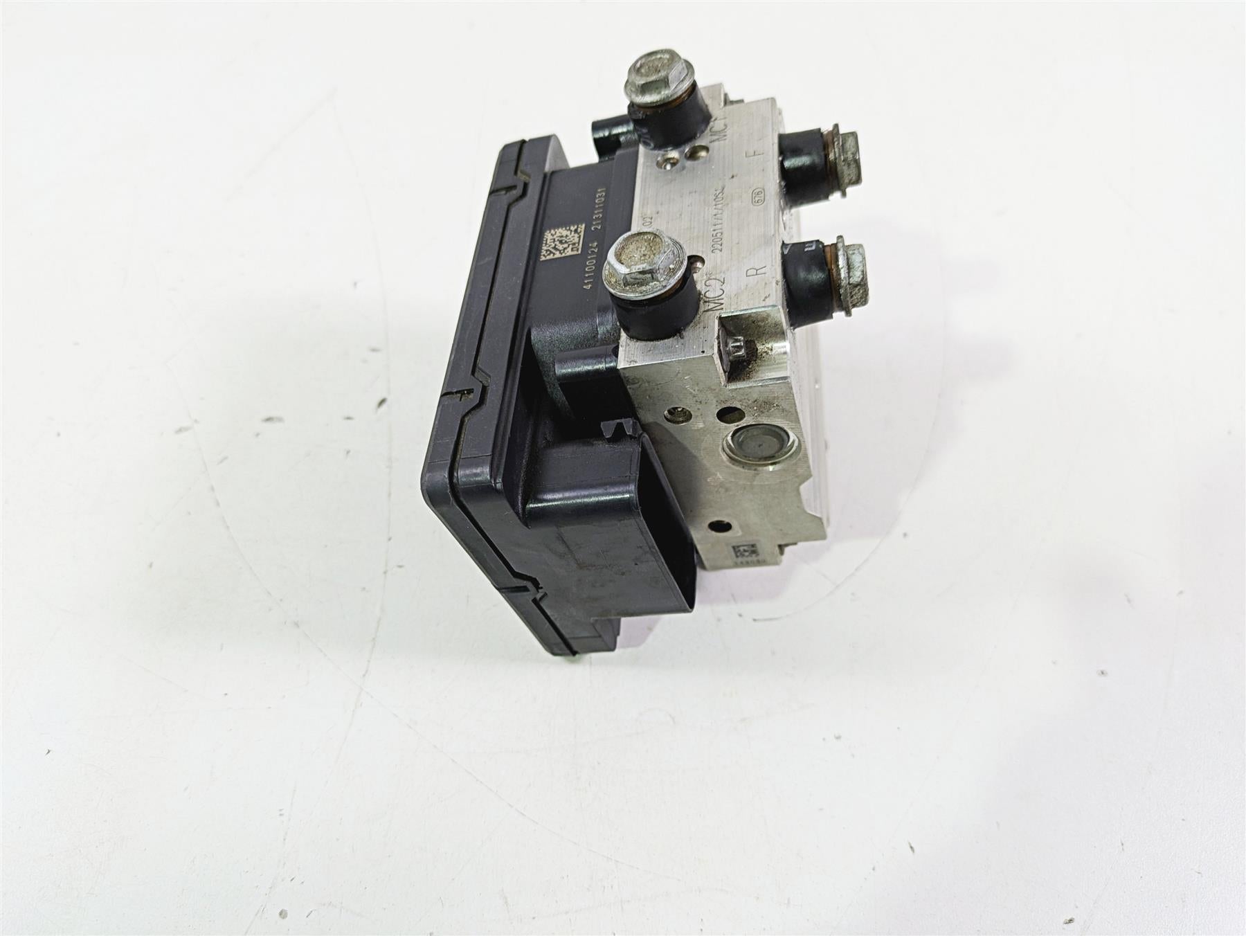 2022 Harley RA1250 S Pan America Abs Brake Pump Unit Module 41100105A {{ shop.shopifyCountryName }} - Mototech271