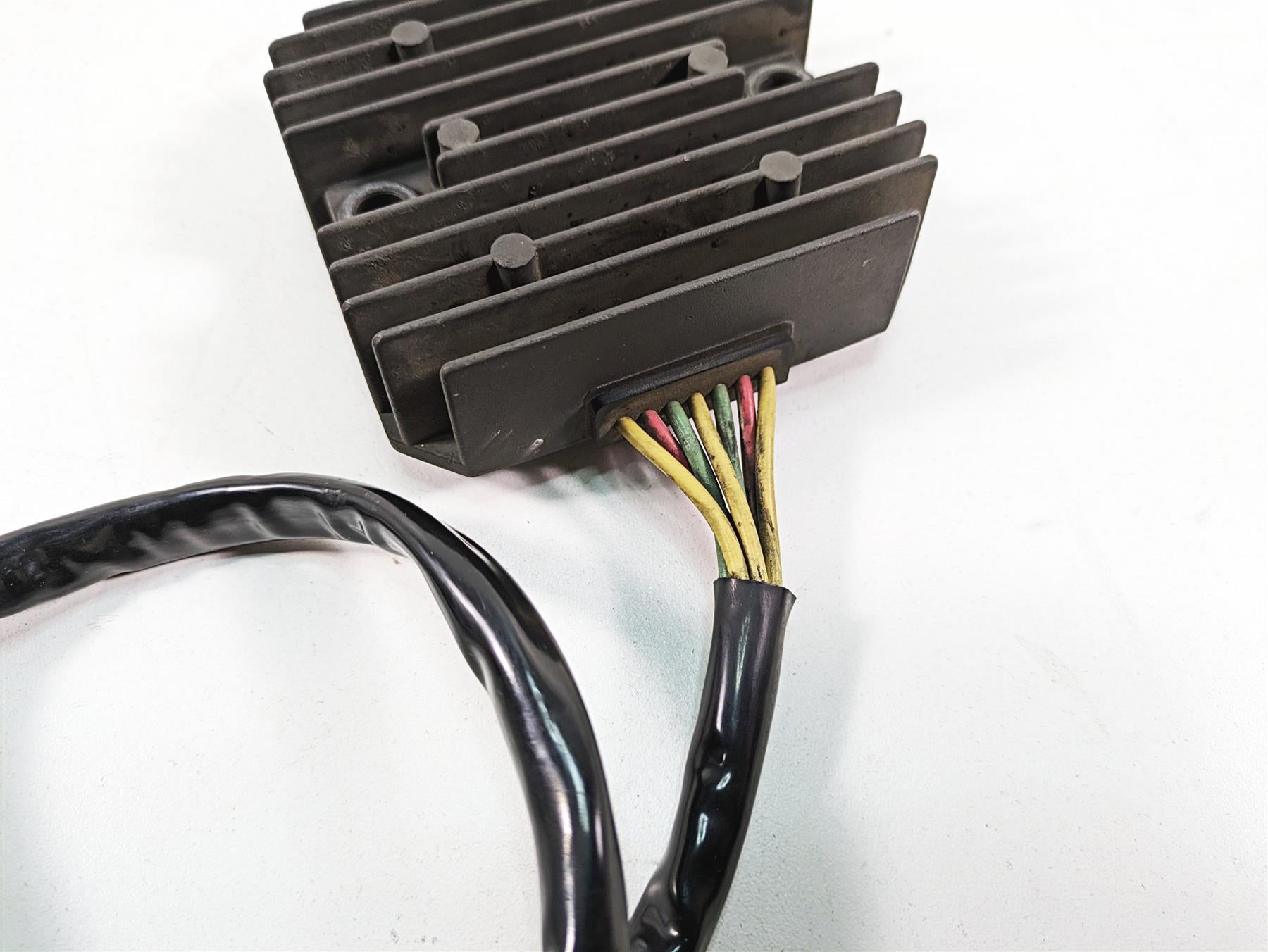 2006 Honda VT1100 C2 Shadow Rectifier Voltage Regulator 31600-MCK-A51 SH541KC {{ shop.shopifyCountryName }} - Mototech271