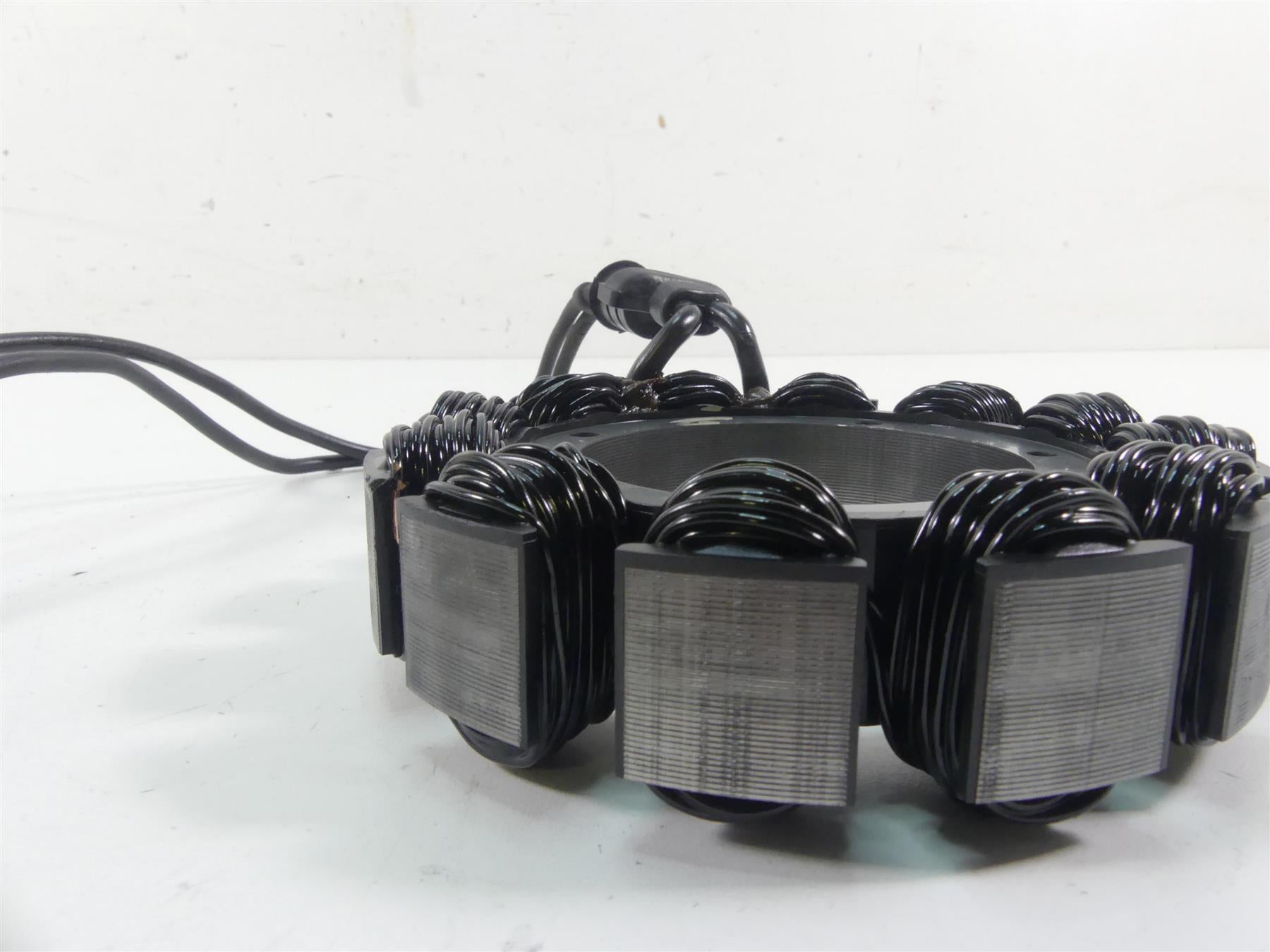 1999 Harley Touring FLHTCUI Electra Glide Alternator Generator Stator 29987-99B {{ shop.shopifyCountryName }} - Mototech271