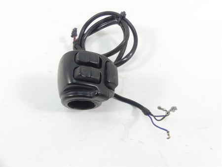 2016 Harley FXDL Dyna Low Rider Left Hand Blinker Light Control Switch 71500372 {{ shop.shopifyCountryName }} - Mototech271