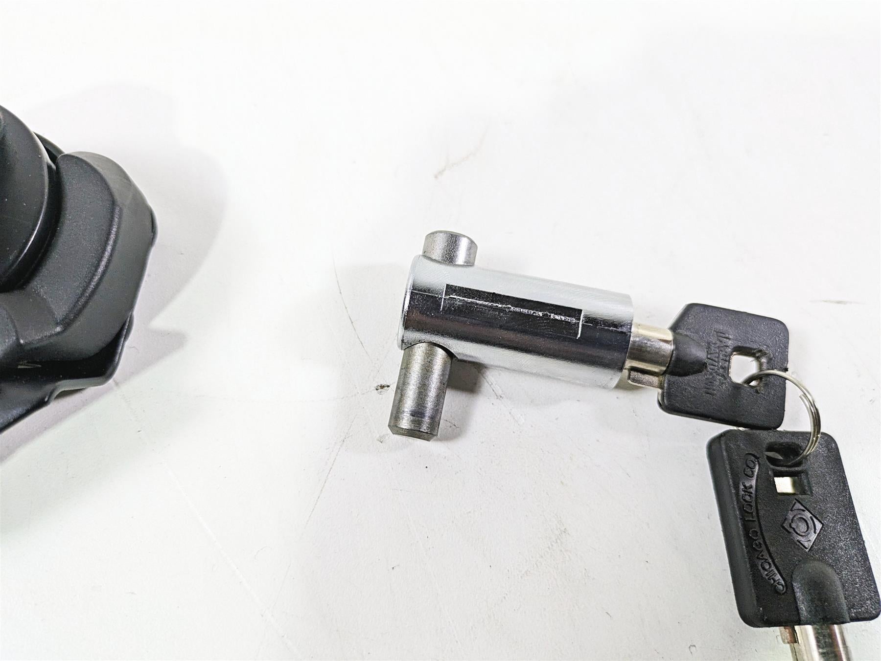 2006 Harley VRSCR Street V-Rod Ignition Switch Key Lock Set 71404-06 {{ shop.shopifyCountryName }} - Mototech271