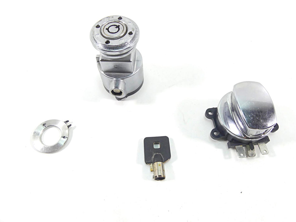 2010 Harley FXDF Dyna Fat Bob Ignition Switch Steering Lock Set 71430-06B {{ shop.shopifyCountryName }} - Mototech271