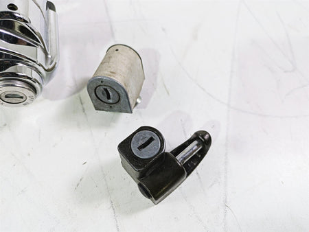 2002 Honda V-Twin VTX1800 C Ignition Switch Key Lock Set READ 35100-MCH-000 {{ shop.shopifyCountryName }} - Mototech271