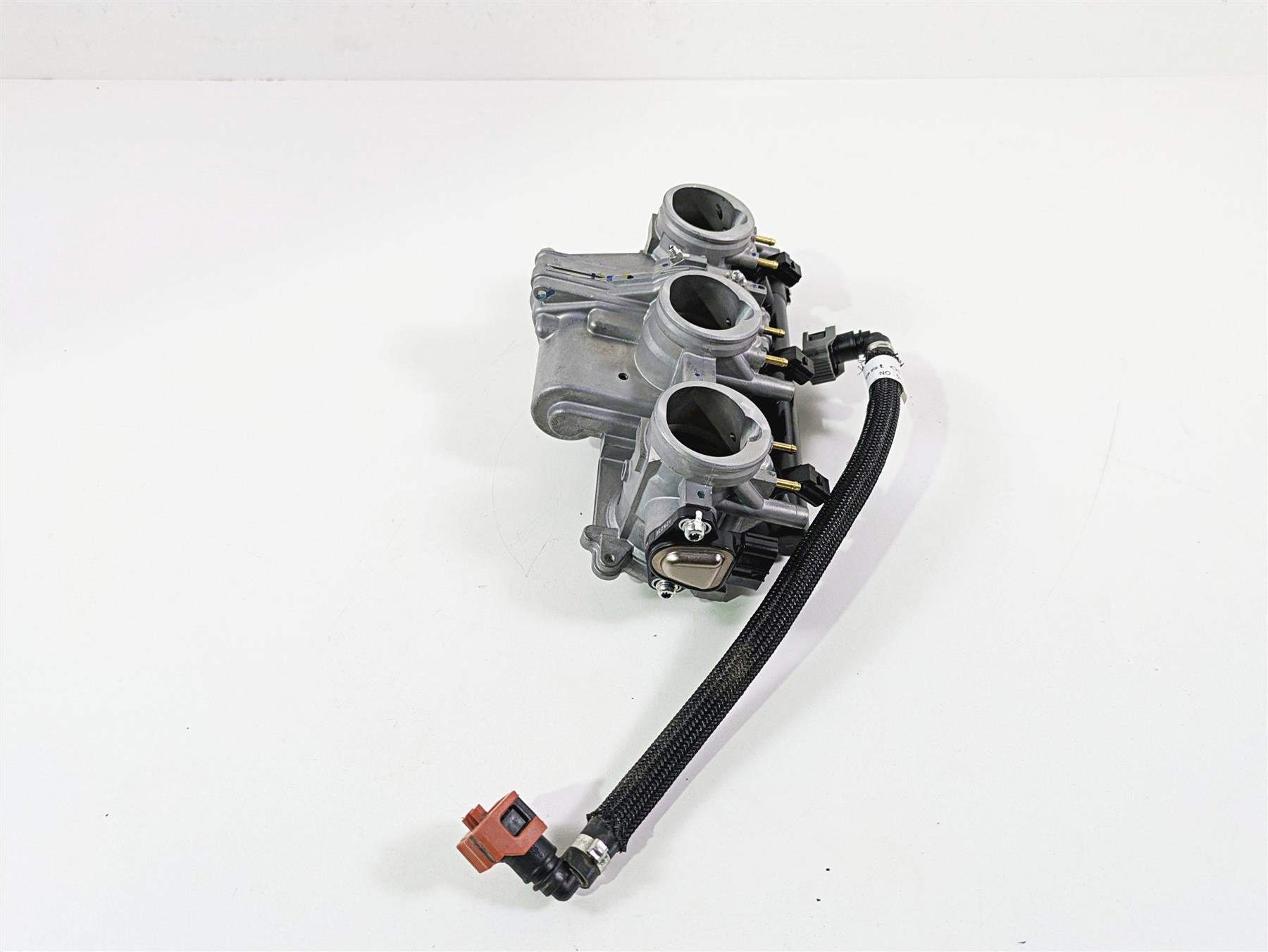 2024 Triumph Tiger 900 GT Keihin Throttle Body Fuel Injection Set T1243400 {{ shop.shopifyCountryName }} - Mototech271