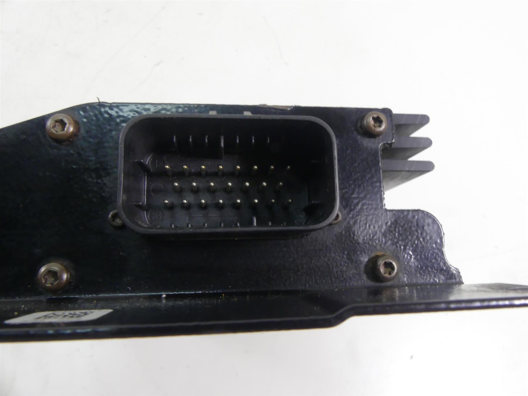 2007 Harley Touring FLHTCU SE CVO Electra Glide Harmon Amplifier Amp 76192-06A {{ shop.shopifyCountryName }} - Mototech271