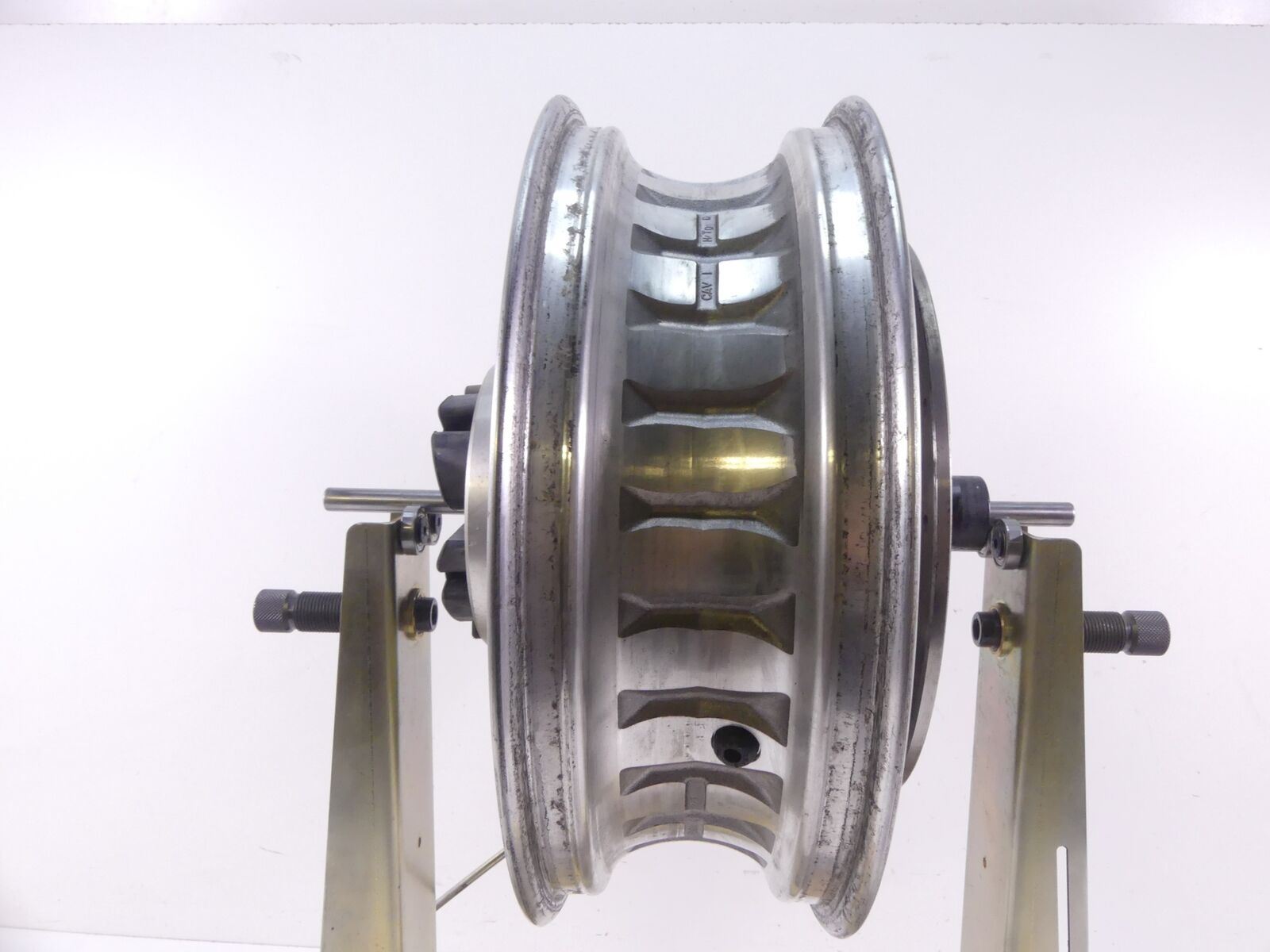 2009 Harley Touring FLHTCU Electra Glide Straight Rear Cast Wheel 16x5 40900193 {{ shop.shopifyCountryName }} - Mototech271