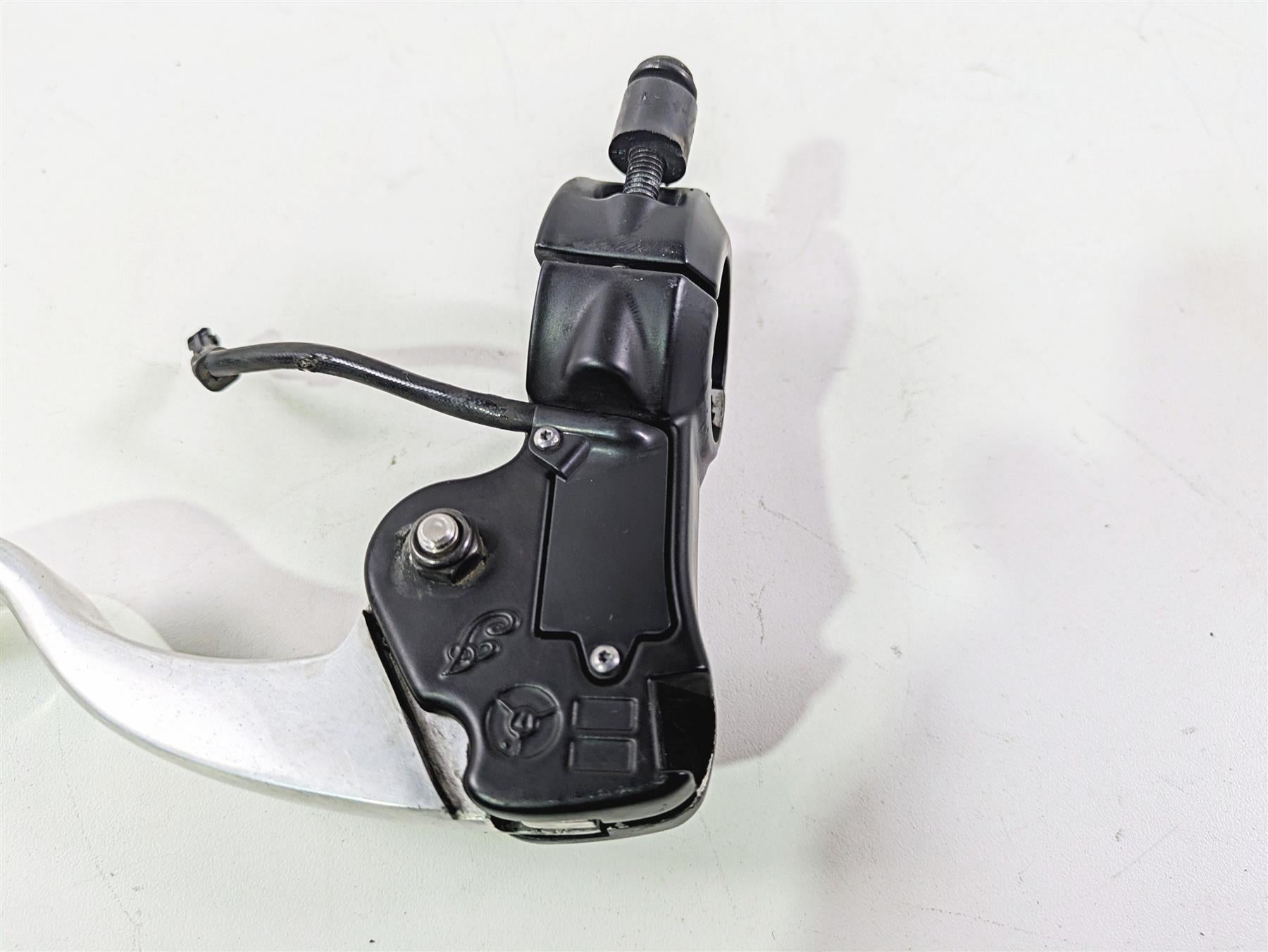2018 Indian Springfield Dark Horse Clutch Perch Lever Set 1323706 1323612 {{ shop.shopifyCountryName }} - Mototech271