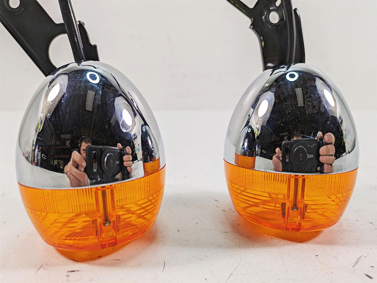 2011 Triumph America Front Blinker Turn Signal Set T2700234 {{ shop.shopifyCountryName }} - Mototech271