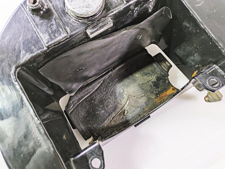 2004 Big Dog Chopper Oil Tank Reservoir Softail - Style {{ shop.shopifyCountryName }} - Mototech271