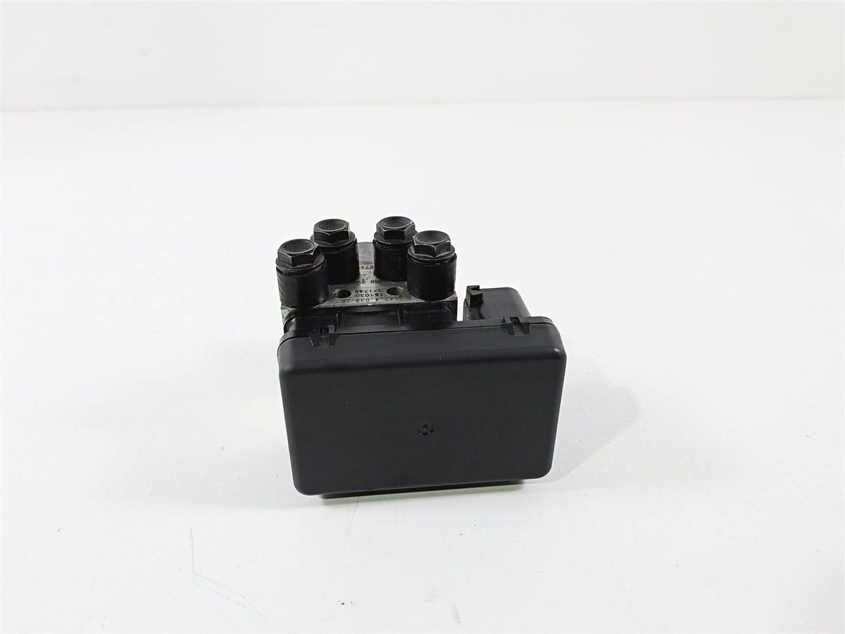 2016 Ducati Hypermotard 939 SP Abs Brake Pump Module 54240402A 54240332B-Mototech271