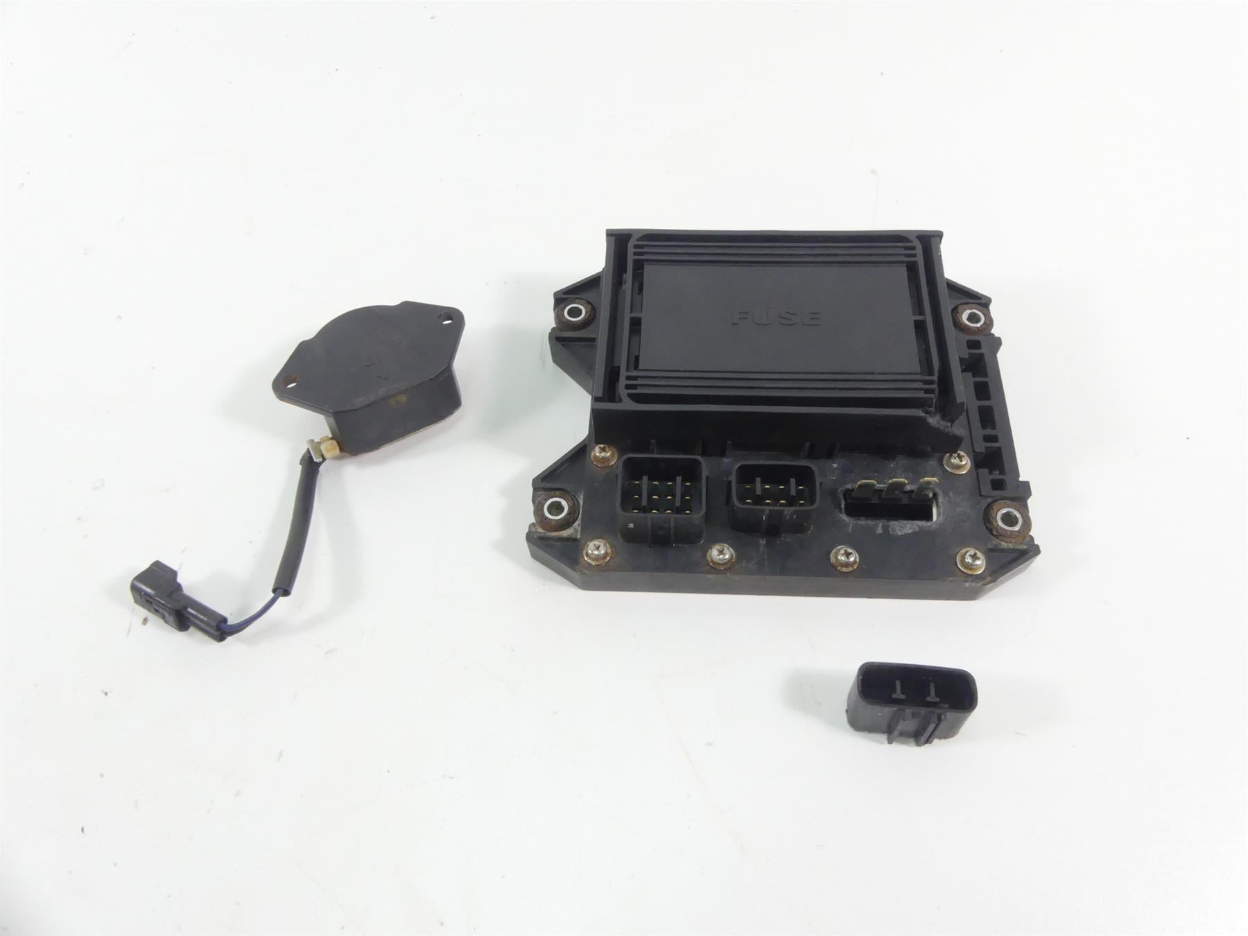 2015 Yamaha Waverunner Cruiser VX1100 Fuse Box Panel Module - Read 6EX-82170-00 {{ shop.shopifyCountryName }} - Mototech271