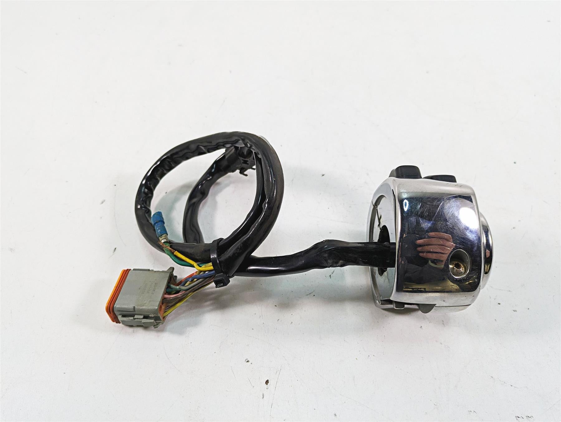1999 Harley Touring FLHTC Electra Glide Left Hand Control Switch -Read 71598-96A {{ shop.shopifyCountryName }} - Mototech271