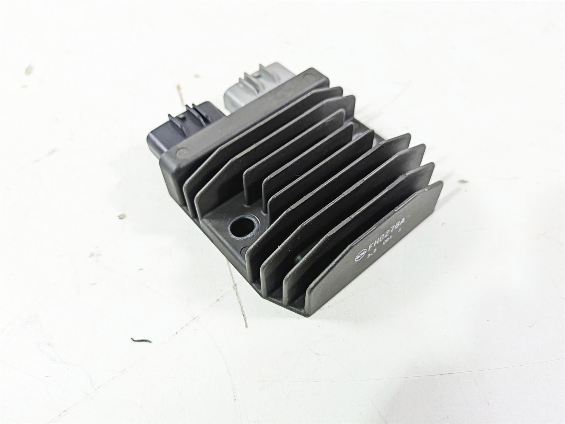 2020 Kawasaki Teryx KRX KRF 1000 Rectifier Voltage Regulator 21066-0771 FH027BA {{ shop.shopifyCountryName }} - Mototech271