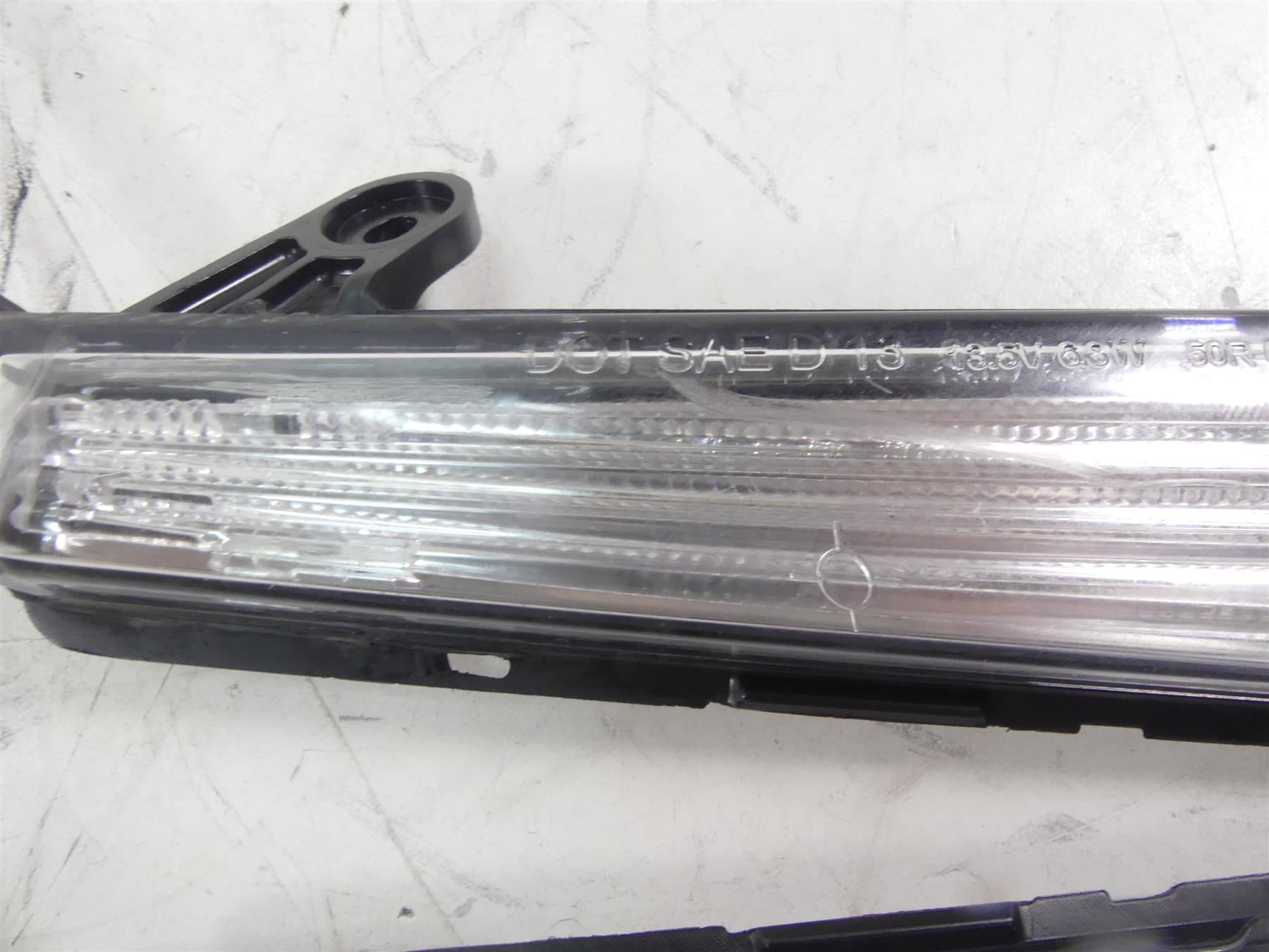 2015 Ducati Diavel Carbon Red Front Blinker Turn Signal Set 53010301B 53010311B {{ shop.shopifyCountryName }} - Mototech271