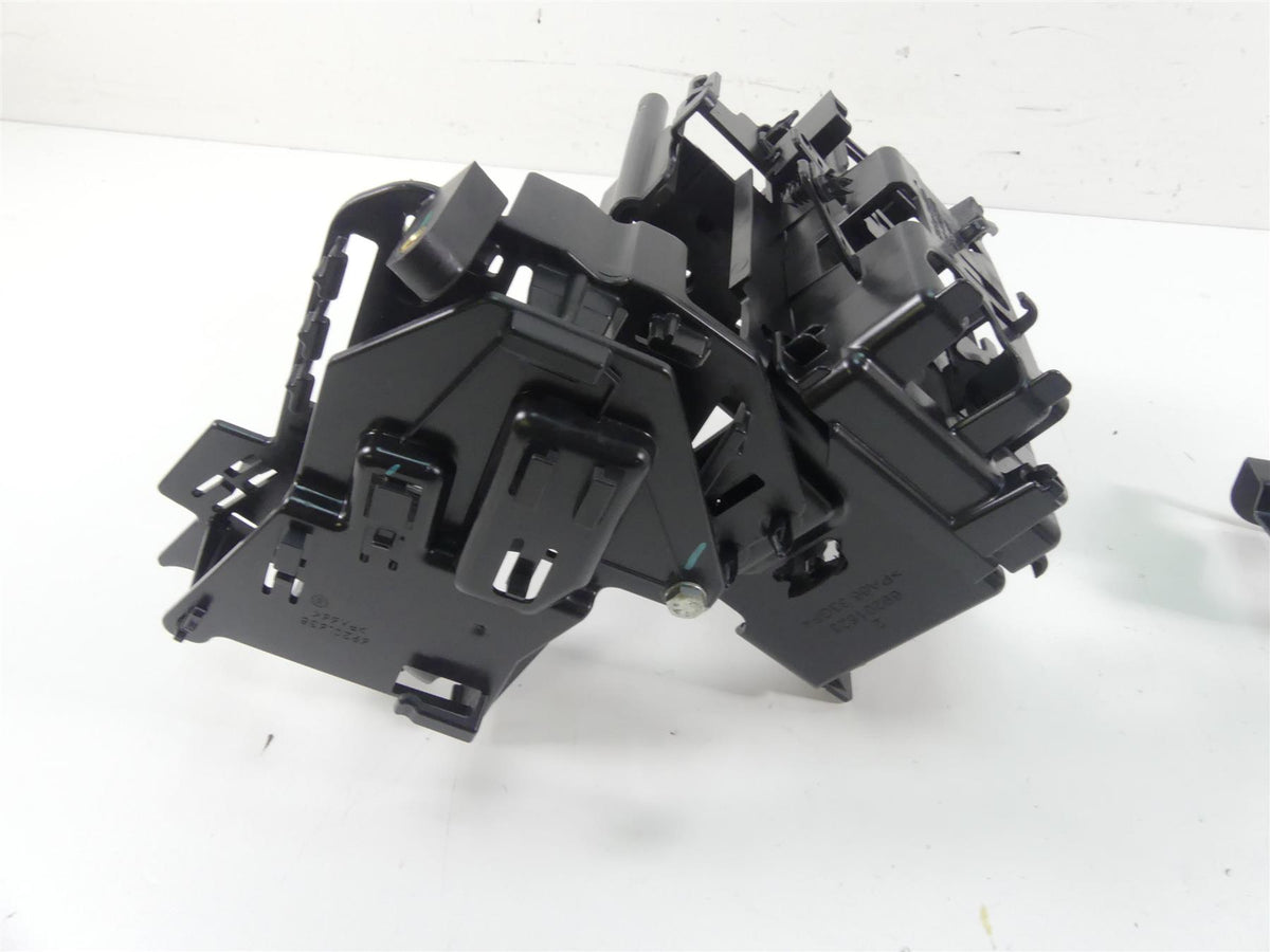2020 Harley Softail FXBB Street Bob Electrical Battery Carrier Set 69201632 {{ shop.shopifyCountryName }} - Mototech271