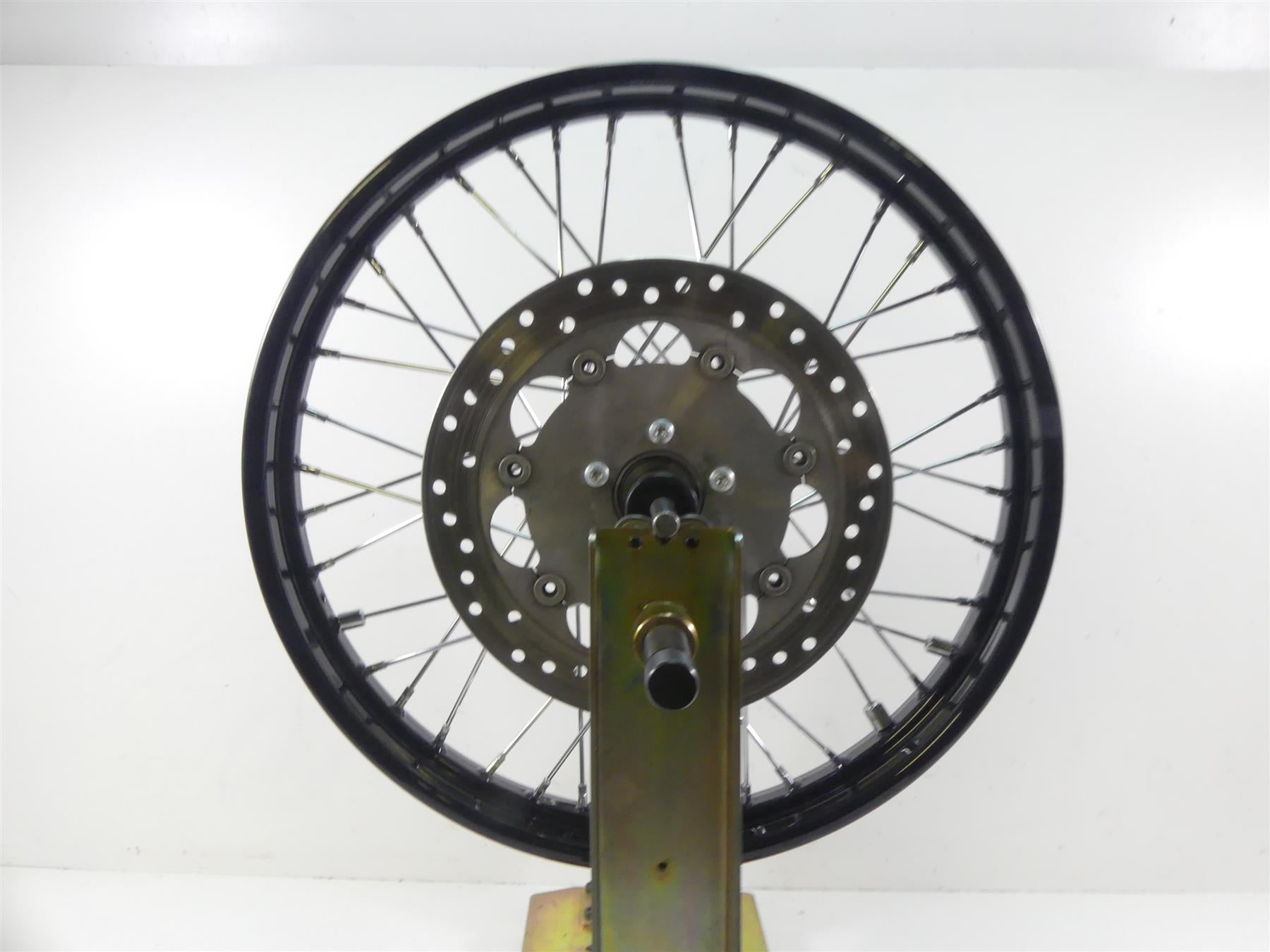 2013 Harley FXDWG Dyna Wide Glide Front Straigt 21x2.15 Spoke Wheel Rim 41325-10 {{ shop.shopifyCountryName }} - Mototech271