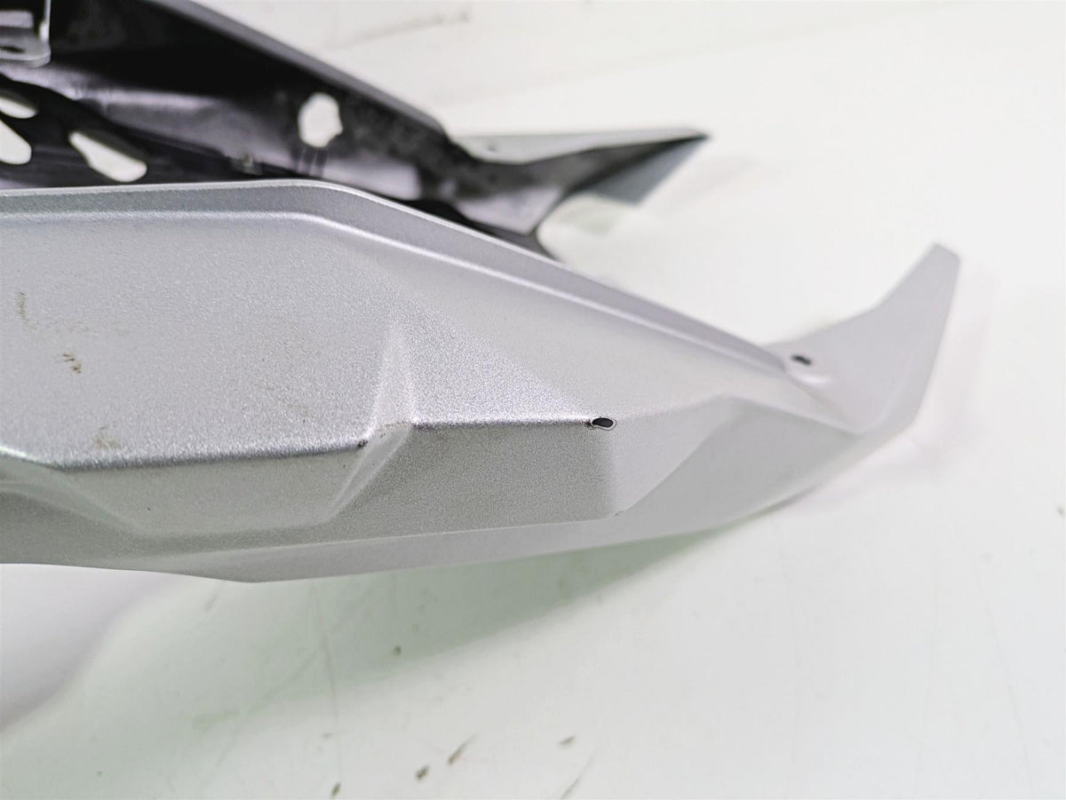 2019 BMW G310GS K02 Rear Tail Fairing Cover Plate Holder Set 46638388628 {{ shop.shopifyCountryName }} - Mototech271