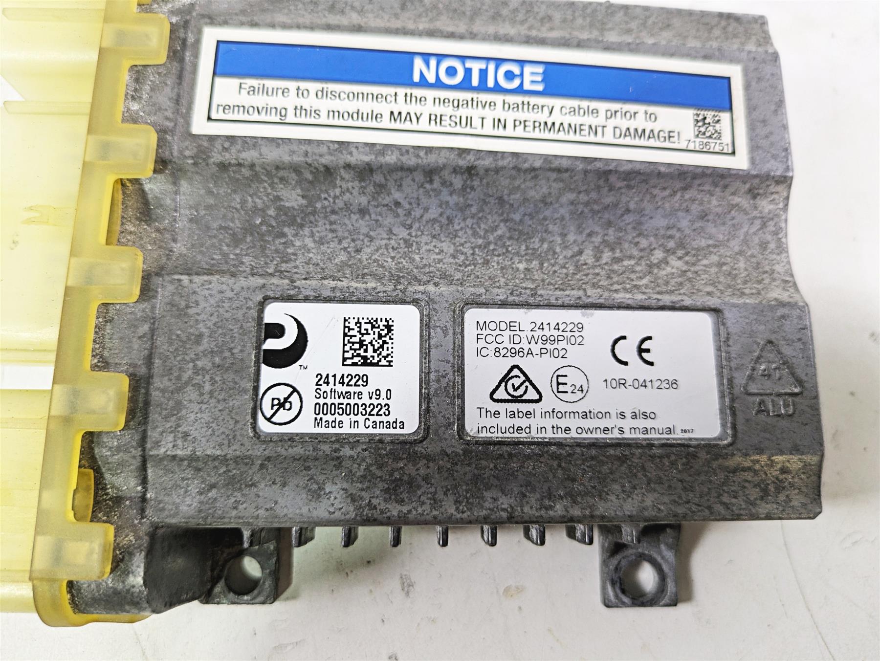 2018 Indian Chieftain Limited Vcm Vehicle Control Module Cdi Ecu Ecm 2414229 {{ shop.shopifyCountryName }} - Mototech271