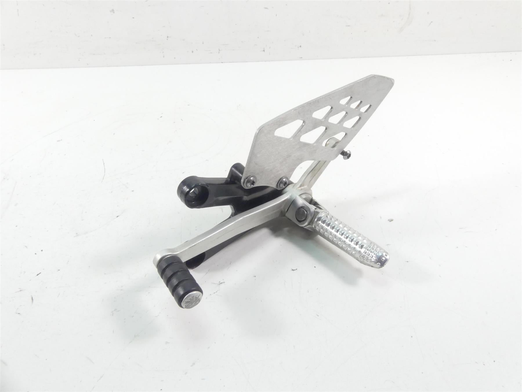 2012 BMW S1000RR K46 Left Foot Peg Footpeg Set & Shifter Lever Pedal 46717708573 {{ shop.shopifyCountryName }} - Mototech271