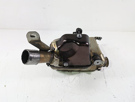 2020 Triumph Daytona 765 Moto2 Exhaust Chamber Center Silencer T2206765 {{ shop.shopifyCountryName }} - Mototech271