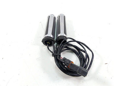 2006 Harley Touring FLHTCU SE E-Glide Left Right Heated Hand Grip Set 56771-06 {{ shop.shopifyCountryName }} - Mototech271