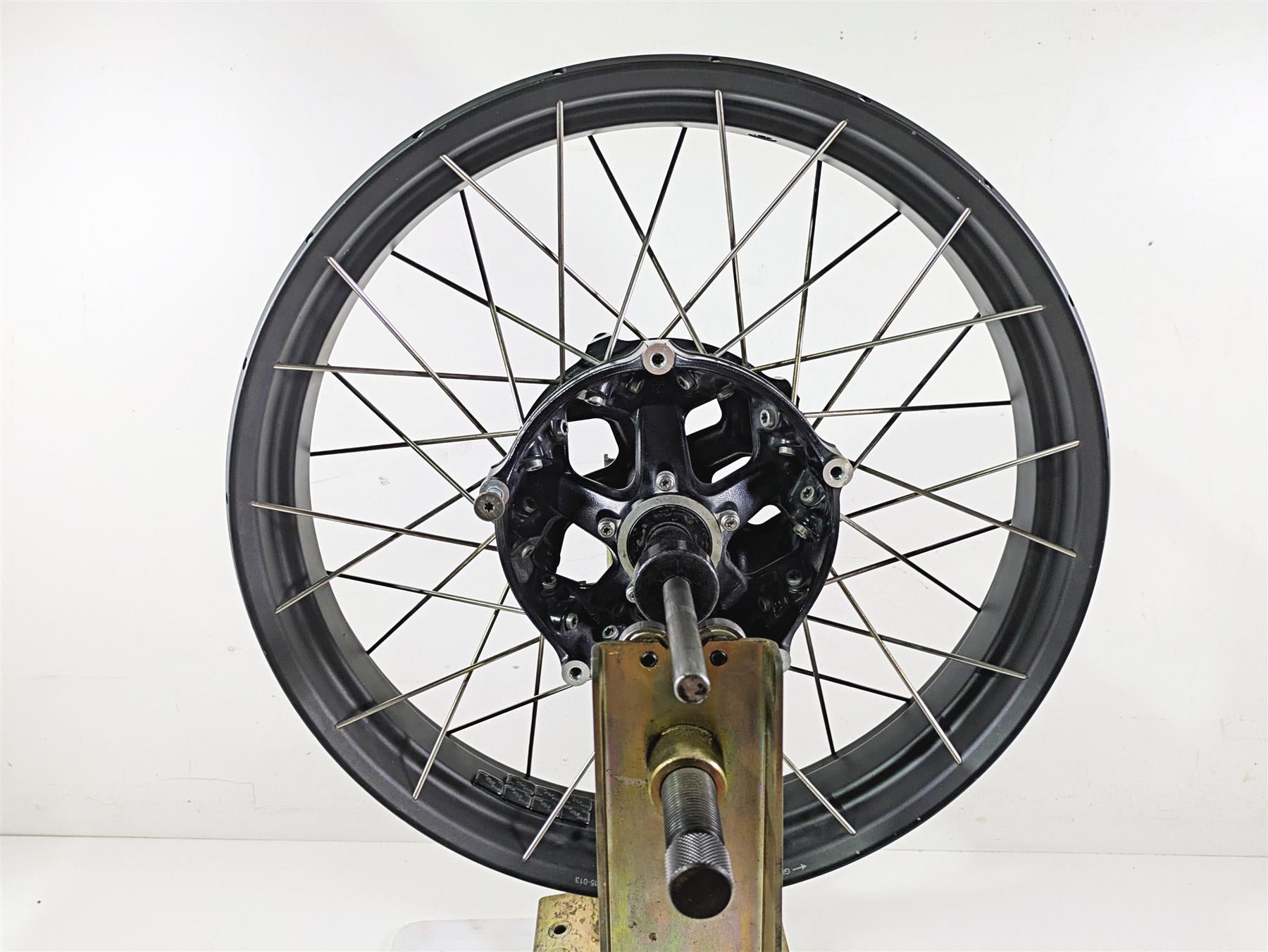 2015 BMW R1200 GS Adv K51 Straight 19x3 Front Wheel Spoke Rim 36318528530 {{ shop.shopifyCountryName }} - Mototech271