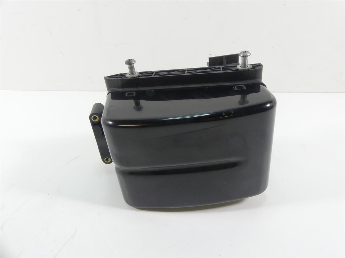2017 Harley Dyna FXDB Street Bob Electrical Carrier Tray & Cover 70367-12 {{ shop.shopifyCountryName }} - Mototech271