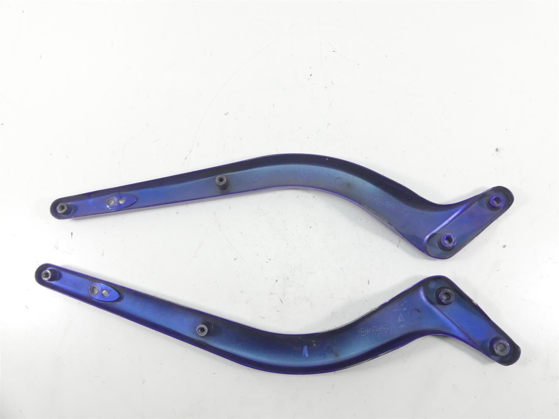 2004 Harley Softail FXSTD SE CVO Deuce Rear Fender Struts Braces Covers 60028-00 {{ shop.shopifyCountryName }} - Mototech271