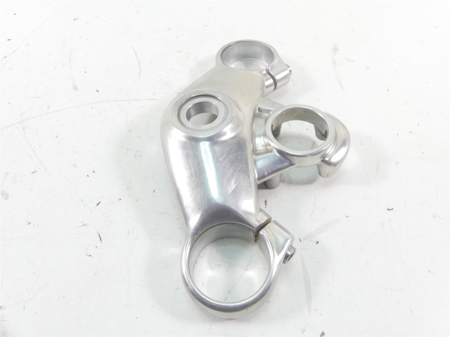 2017 Triumph Thruxton 1200 R Upper Triple Tree Steering Head 52mm T2044813 {{ shop.shopifyCountryName }} - Mototech271