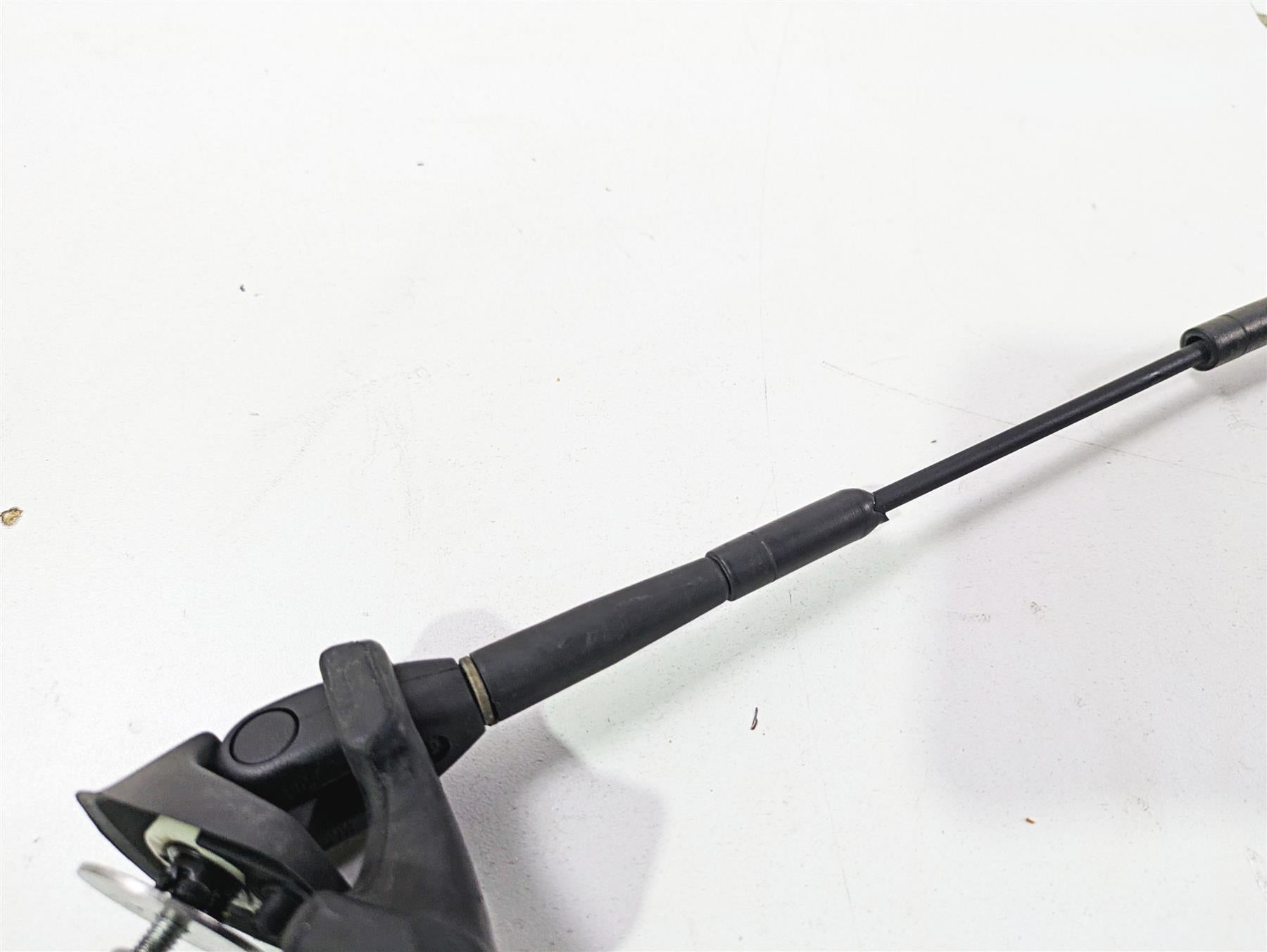 2012 Victory Cross Country Radio Antenna Mast & Mount Set 4012213 {{ shop.shopifyCountryName }} - Mototech271